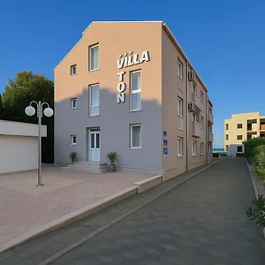 Toni Apartmán